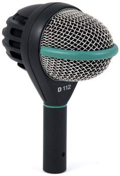 AKG d112